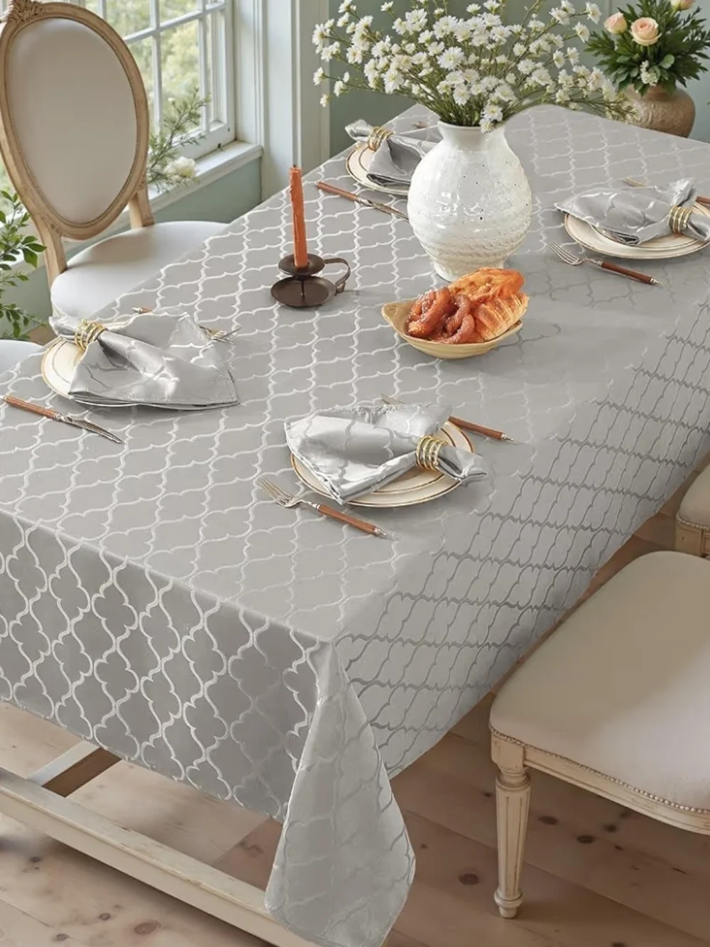 Elegant Gray Rectangular Tablecloth - 60 X 102